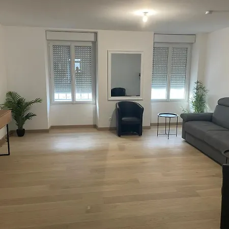 Apartment Centre - Sur Sarthe *